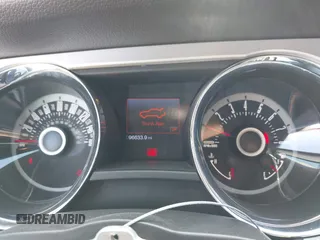 2013 Ford Mustang GT with VIN 1ZVBP8CF9D5261944, listed as a IAAI auction lot 42248010 with 96,633 mi miles and . Bid and sale history available at DreamBid. Image 7.