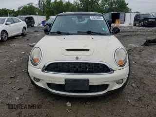 2008 MINI Hardtop S with VIN WMWMF735X8TT93951, listed as a Copart auction lot 57255895 with 107,798 mi miles and Clean Title. Bid and sale history available at DreamBid. Image 5.