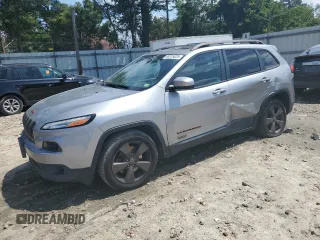 2017 Jeep Cherokee Latitude z VIN 1C4PJLCB3HW577947, wystawiony jako Copart lot #64815025 z przebiegiem 119 133 mil mil oraz Czysty tytuł • Clean title. Historia ofert i sprzedaży dostępna na DreamBid. Obrazek 1.