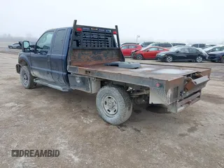 2015 Ford F-250 XL с VIN 1FD7X2B63FEC15046, выставлен на аукционе IAAI как лот 41502647 с пробегом 267 584 миль миль и . История ставок и продаж доступна на DreamBid. Изображение 3.
