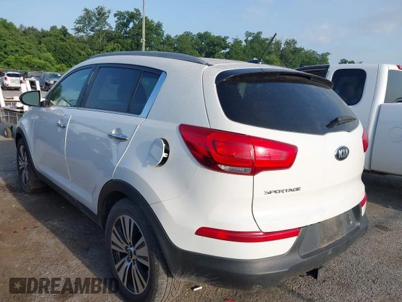 2016 Kia Sportage EX with VIN KNDPC3AC5G7838378, listed as a IAAI auction lot 42632879 with 146,702 mi miles and . Bid and sale history available at DreamBid. Image 3.
