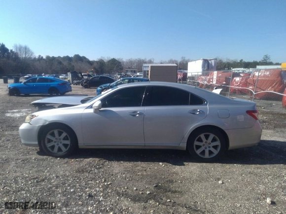 2007 Lexus ES 350 with VIN JTHBJ46G372143622, listed as a IAAI auction lot 41504391 with NaN miles. Bid and sale history available at carsss.com. Image 15.