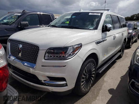 2020 Lincoln Navigator Black Label z VIN 5LMJJ3TT4LEL21595, wystawiony jako Copart lot #73951494 z przebiegiem Nie podano mil oraz Szkoda całkowita • Salvage title. Historia ofert i sprzedaży dostępna na DreamBid. Obrazek 1.