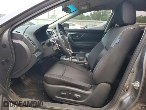 2016 Nissan Altima SV with VIN 1N4AL3AP4GC184933, listed as a Copart auction lot 52869925 with 191,911 mi miles and Salvage Title. Bid and sale history available at carsss.com. Image 7.