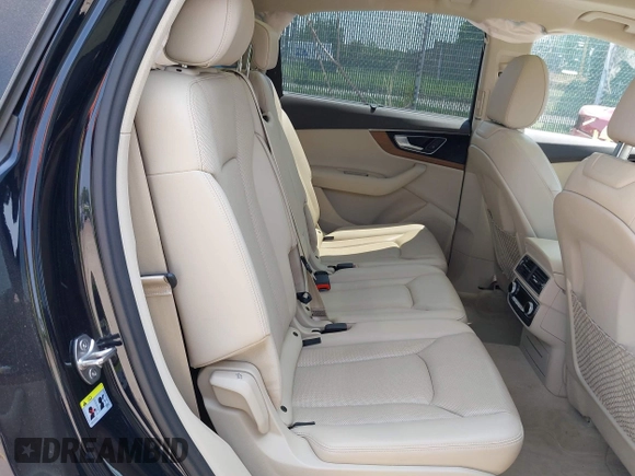2017 Audi Q7 Premium Plus with VIN WA1LAAF76HD017887, listed as a IAAI auction lot 42426902 with 31,478 mi miles and . Bid and sale history available at DreamBid. Image 8.