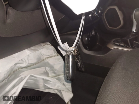 2017 Jeep Renegade Latitude with VIN ZACCJBBB4HPE57906, listed as a IAAI auction lot 42179151 with 124,651 mi miles and . Bid and sale history available at DreamBid. Image 11.