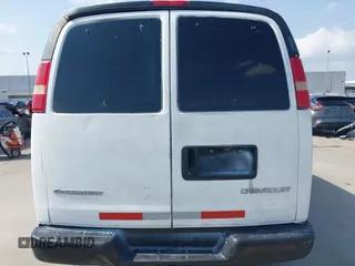 2007 Chevrolet Express Cargo with VIN 1GCGG25V471172398, listed as a IAAI auction lot 42429727 with 288,256 mi miles and . Bid and sale history available at DreamBid. Image 16.