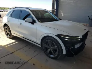 2022 Genesis GV70 Sport z VIN KMUMCDTC7NU038800, wystawiony jako Copart lot #71394474 z przebiegiem 40 933 mil mil oraz Szkoda całkowita • Salvage title. Historia ofert i sprzedaży dostępna na DreamBid. Obrazek 4.