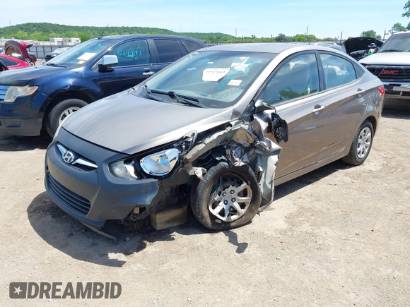 2012 Hyundai Accent GLS z VIN KMHCT4AE1CU186212, wystawiony jako IAAI lot #42247043 z przebiegiem 140 287 mil mil oraz . Historia ofert i sprzedaży dostępna na DreamBid. Obrazek 17.