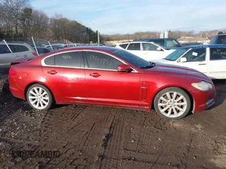 2010 Jaguar XF Premium Luxury with VIN SAJWA0GB3ALR55116, listed as a IAAI auction lot 41667230 with 999,999 mi miles. Bid and sale history available at carsss.com. Image 12.
