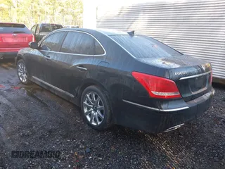 2011 Hyundai Equus Signature z VIN KMHGH4JF9BU038254, wystawiony jako IAAI lot #41521970 z przebiegiem 108 107 mil mil oraz . Historia ofert i sprzedaży dostępna na DreamBid. Obrazek 3.