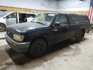 1997 Toyota T100 z VIN JT4JM11D8V0018012, wystawiony jako Copart lot #58905615 z przebiegiem 321 747 mil mil oraz Czysty tytuł • Clean title. Historia ofert i sprzedaży dostępna na DreamBid. Obrazek 1.