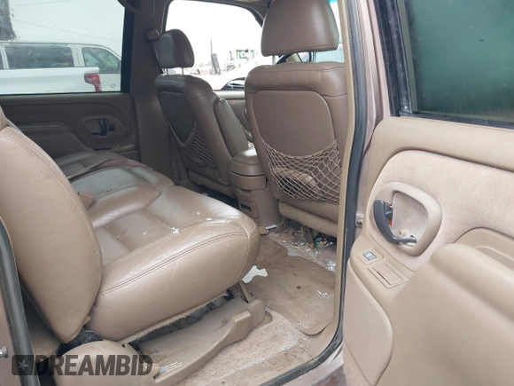 1995 GMC Suburban z VIN 1GKFK16K5SJ723038, wystawiony jako IAAI lot #41904397 z przebiegiem 142 082 mil mil oraz . Historia ofert i sprzedaży dostępna na DreamBid. Obrazek 8.