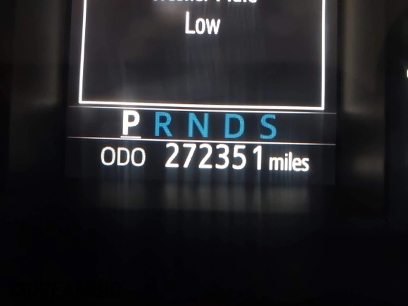 2018 Toyota Tundra 2WD SR5 with VIN 5TFEY5F19JX229779, listed as a IAAI auction lot 41718984 with 272,351 mi miles. Bid and sale history available at carsss.com. Image 16.