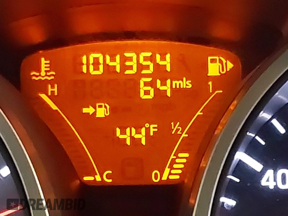 2011 Nissan Juke SL with VIN JN8AF5MV7BT026204, listed as a IAAI auction lot 41476430 with 104,354 mi miles. Bid and sale history available at carsss.com. Image 16.
