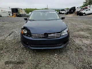 2013 Volkswagen Passat Wolfsburg Edition с VIN 1VWAP7A3XDC085495, выставлен на аукционе Copart как лот 56910795 с пробегом 89 128 миль миль и Списание • Salvage title. История ставок и продаж доступна на DreamBid. Изображение 14.