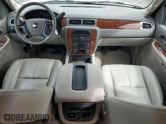 2007 Chevrolet Avalanche LT w/3LT with VIN 3GNEC12007G316172, listed as a Copart auction lot 71780344 with 174,269 mi miles and Salvage Title. Bid and sale history available at carsss.com. Image 8.