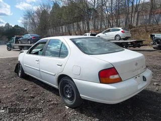 1999 Nissan Altima XE with VIN 1N4DL01D9XC204255, listed as a IAAI auction lot 42039345 with 214,039 mi miles and . Bid and sale history available at carsss.com. Image 3.