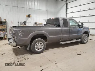2013 Ford F-250 XL with VIN 1FT7X2B61DEA97774, listed as a Copart auction lot 87680145 with 190,135 mi miles and Salvage Title. Bid and sale history available at DreamBid. Image 3.