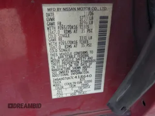 2007 Nissan Frontier SE z VIN 1N6AD07UX7C418640, wystawiony jako IAAI lot #42074654 z przebiegiem 302 031 mil mil oraz . Historia ofert i sprzedaży dostępna na DreamBid. Obrazek 9.