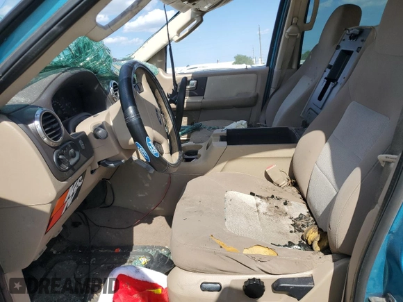 2004 Ford Expedition XLT with VIN 1FMPU16W94LB48958, listed as a Copart auction lot 56475765 with Not provided miles and Salvage title. Bid and sale history available at DreamBid. Image 7.