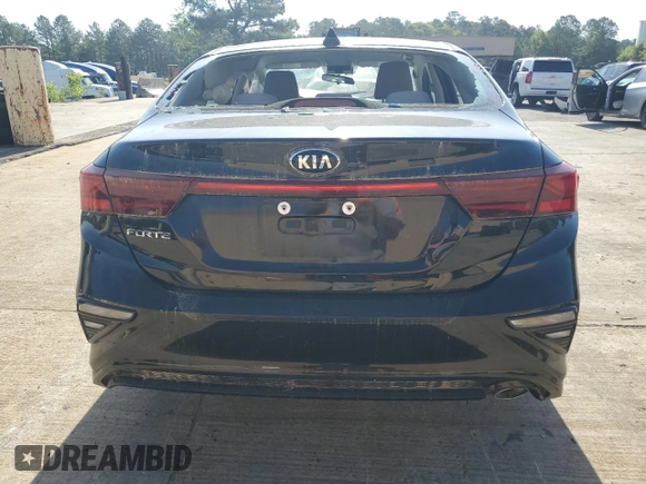 2021 Kia Forte LXS z VIN 3KPF24AD5ME379975, wystawiony jako Copart lot #55300495 z przebiegiem Nie podano mil oraz Czysty tytuł • Clean title. Historia ofert i sprzedaży dostępna na DreamBid. Obrazek 6.