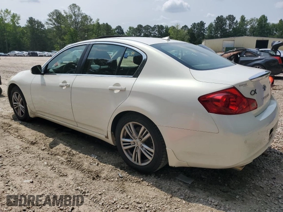 2013 Infiniti G37 Journey with VIN JN1CV6AP8DM714747, listed as a Copart auction lot 59539325 with 208,120 mi miles and Clean title. Bid and sale history available at DreamBid. Image 2.