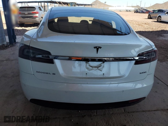 2019 Tesla Model S 75D с VIN 5YJSA1E20KF307100, выставлен на аукционе Copart как лот 54073805 с пробегом 93 644 миль миль и Списание • Salvage title. История ставок и продаж доступна на DreamBid. Изображение 6.
