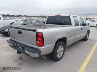 2006 Chevrolet Silverado 1500 LT1 with VIN 2GCEC19V961110690, listed as a IAAI auction lot 41338505 with 262,758 mi miles. Bid and sale history available at carsss.com. Image 4.