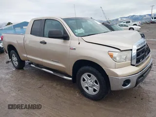 2010 Toyota Tundra 4WD Truck with VIN 5TFUY5F13AX111223, listed as a IAAI auction lot 41109896 with 238,591 mi miles. Bid and sale history available at carsss.com. Image 1.