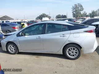 2016 Toyota Prius Two with VIN JTDKBRFU1G3016850, listed as a IAAI auction lot 41163246 with 68,858 mi miles. Bid and sale history available at carsss.com. Image 14.