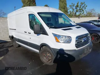 2018 Ford Transit с VIN 1FTBW2CG8JKB46535, выставлен на аукционе IAAI как лот 41279395 с пробегом 82 301 миль миль и . История ставок и продаж доступна на DreamBid. Изображение 1.