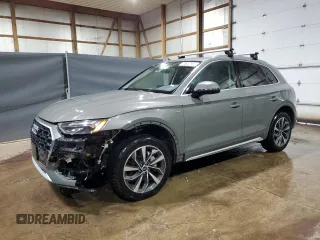 2023 Audi Q5 S line Premium Plus z VIN WA1EAAFY1P2101014, wystawiony jako Copart lot #56709635 z przebiegiem 52 476 mil mil oraz Tytuł czysty. Historia ofert i sprzedaży dostępna na DreamBid. Obrazek 1.