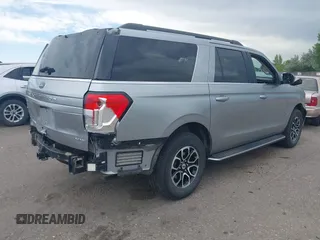 2023 Ford Expedition Max XLT with VIN 1FMJK1J81PEA16712, listed as a IAAI auction lot 39699126 with 37,686 mi miles and . Bid and sale history available at DreamBid. Image 4.