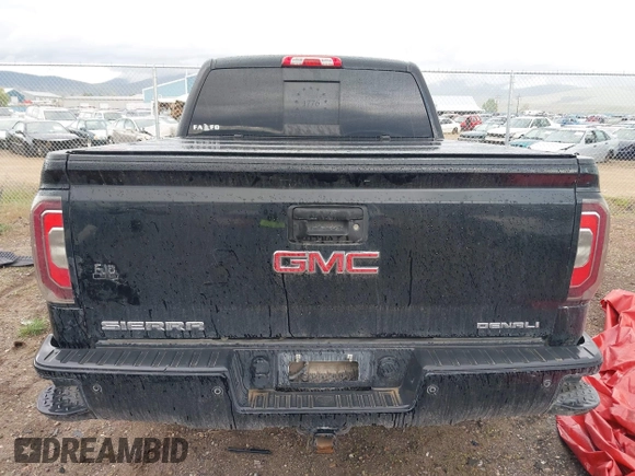 2017 GMC Sierra 1500 Denali z VIN 3GTU2PEJXHG304823, wystawiony jako IAAI lot #42293712 z przebiegiem 185 809 mil mil oraz . Historia ofert i sprzedaży dostępna na DreamBid. Obrazek 16.