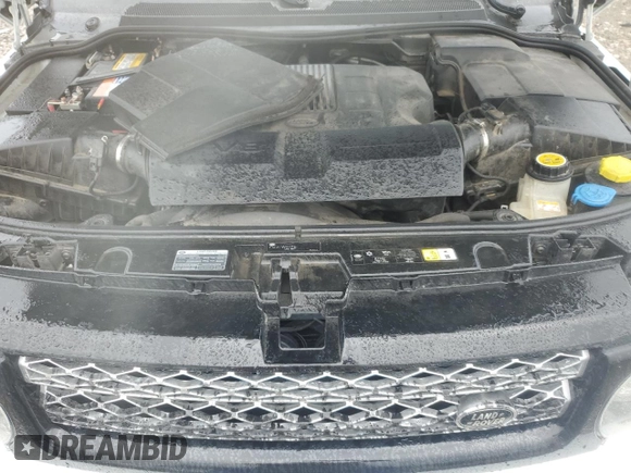 2013 Land Rover Range Rover Sport HSE Lux z VIN SALSK2D42DA771256, wystawiony jako Copart lot #55145025 z przebiegiem 127 757 mil mil oraz Szkoda całkowita • Salvage title. Historia ofert i sprzedaży dostępna na DreamBid. Obrazek 11.