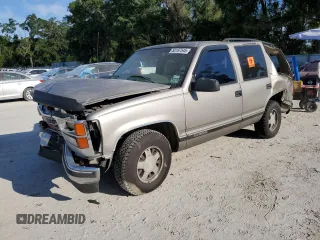 1999 GMC Yukon z VIN 1GKEC13R8XJ750848, wystawiony jako Copart lot #58197545 z przebiegiem 319 551 mil mil oraz Nie do naprawy • Non repairable. Historia ofert i sprzedaży dostępna na DreamBid. Obrazek 1.