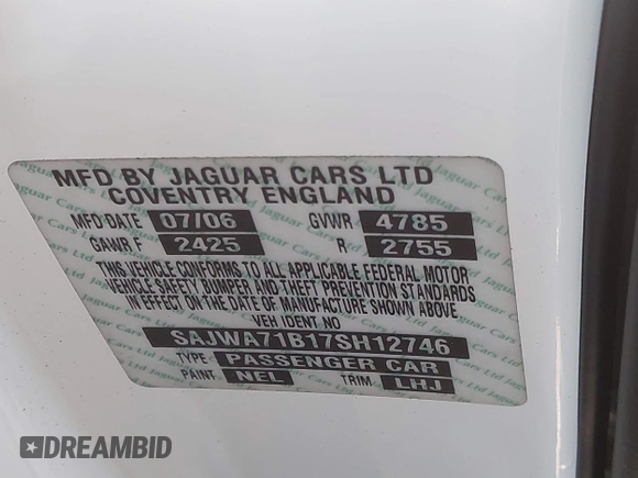 2007 Jaguar XJ with VIN SAJWA71B17SH12746, listed as a IAAI auction lot 41401422 with 99,735 mi miles. Bid and sale history available at carsss.com. Image 9.