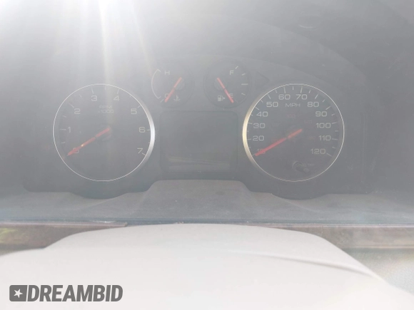 2007 Ford Five Hundred SEL z VIN 1FAHP24147G138449, wystawiony jako IAAI lot #42345920 z przebiegiem Nie podano mil oraz . Historia ofert i sprzedaży dostępna na DreamBid. Obrazek 7.
