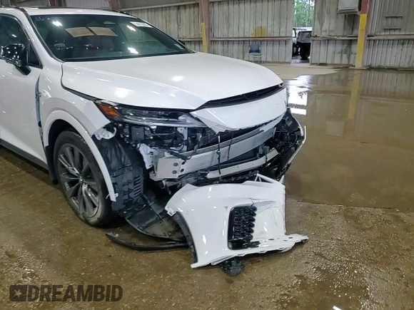 2024 Lexus RX 350 z VIN 2T2BAMCA1RC062538, wystawiony jako Copart lot #60910895 z przebiegiem 12 256 mil mil oraz Szkoda całkowita • Salvage title. Historia ofert i sprzedaży dostępna na DreamBid. Obrazek 15.
