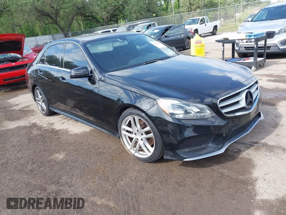 2014 Mercedes-Benz E 350 Sport with VIN WDDHF5KB4EA879619, listed as a IAAI auction lot 42122078 with 148,703 mi miles and . Bid and sale history available at carsss.com. Image 1.