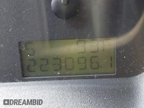 2007 Ford F-150 XLT with VIN 1FTRW12W57FB87756, listed as a IAAI auction lot 42505380 with 233,096 mi miles and . Bid and sale history available at DreamBid. Image 15.