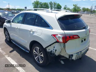 2017 Acura RDX Advance z VIN 5J8TB4H75HL010244, wystawiony jako IAAI lot #42303185 z przebiegiem 135 662 mil mil oraz . Historia ofert i sprzedaży dostępna na DreamBid. Obrazek 3.