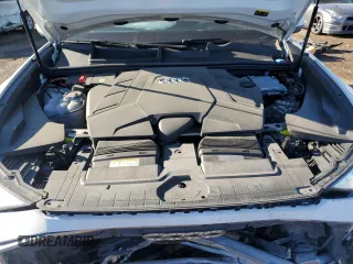 2023 Audi Q8 Premium with VIN WA1AVBF1XPD024739, listed as a Copart auction lot 88641505 with 21,585 mi miles and Salvage title. Bid and sale history available at DreamBid. Image 12.