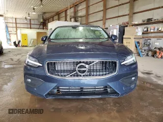 2021 Volvo S60 Momentum with VIN 7JR102FK0MG095134, listed as a Copart auction lot 65886583 with 16,984 mi miles. Bid and sale history available at carsss.com. Image 5.
