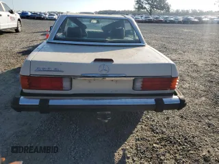 1988 Mercedes-Benz 560 SL with VIN WDBBA48D5JA080281, listed as a Copart auction lot 77695694 with 123,913 mi miles and Salvage Title. Bid and sale history available at carsss.com. Image 6.