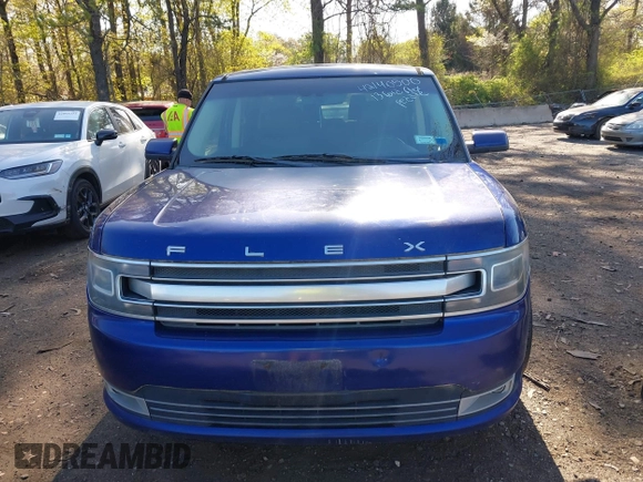 2013 Ford Flex Limited with VIN 2FMHK6D83DBD05993, listed as a IAAI auction lot 42140500 with 214,701 mi miles. Bid and sale history available at carsss.com. Image 6.