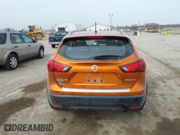 2017 Nissan Rogue Sport SL with VIN JN1BJ1CR8HW103023, listed as a IAAI auction lot 41810707 with 77,172 mi miles. Bid and sale history available at carsss.com. Image 16.
