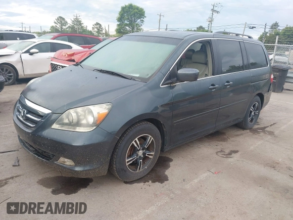 2006 Honda Odyssey TOURING with VIN 5FNRL38816B057196, listed as a IAAI auction lot 42106856 with 186,566 mi miles. Bid and sale history available at carsss.com. Image 2.