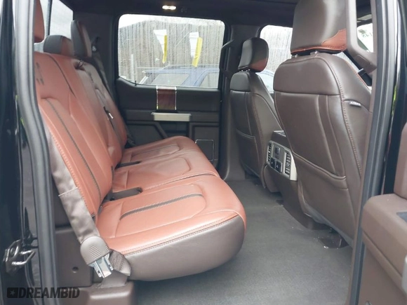 2018 Ford F-150 XL with VIN 1FTEW1EG8JFE53667, listed as a IAAI auction lot 40853148 with 157,460 mi miles. Bid and sale history available at carsss.com. Image 8.